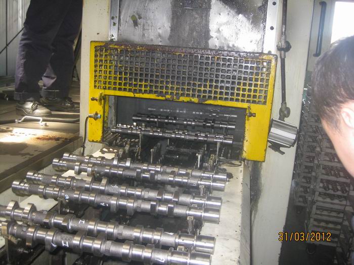 TEA-6000XZ凸輪軸轉(zhuǎn)動清洗機